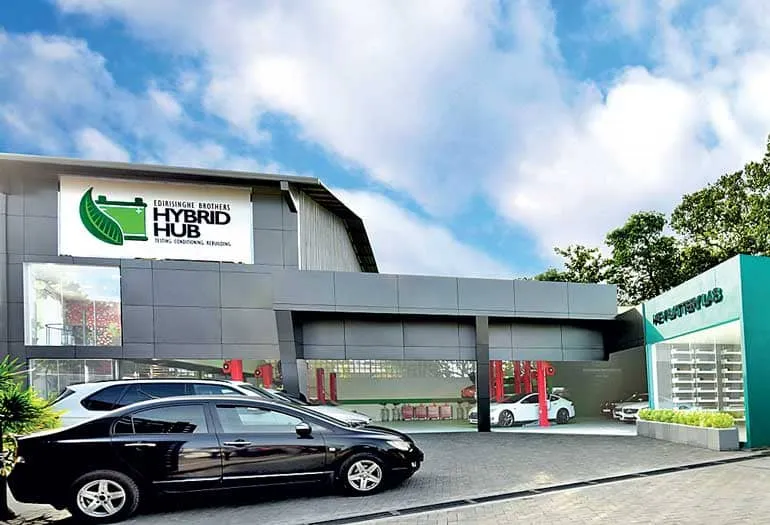 Hybrid Hub Colombo 10